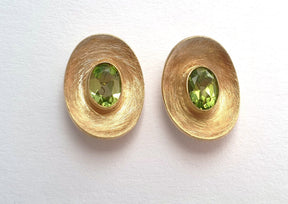 585 Gelbgold Ohrstecker oval 14 Karat Peridot Edelstein gewölbte Scheibe Ohrringe ausgefallen außergewöhnlich